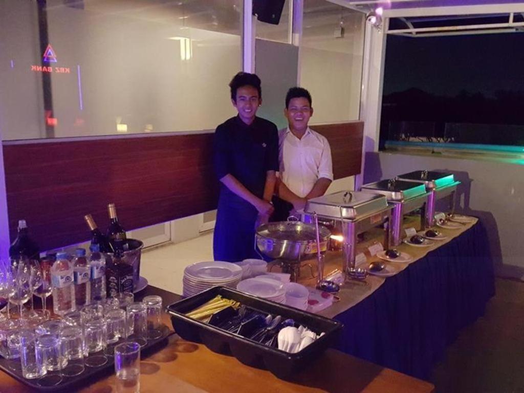 Asian Smile Hotel Yangon Exterior photo