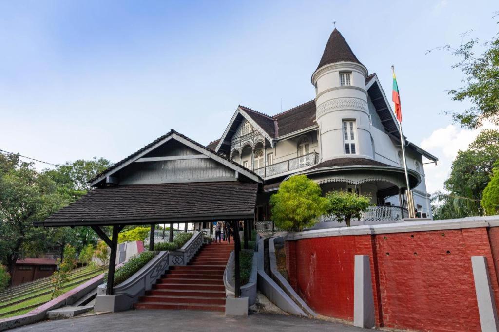 Asian Smile Hotel Yangon Exterior photo