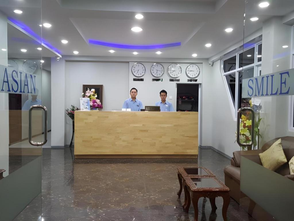 Asian Smile Hotel Yangon Exterior photo