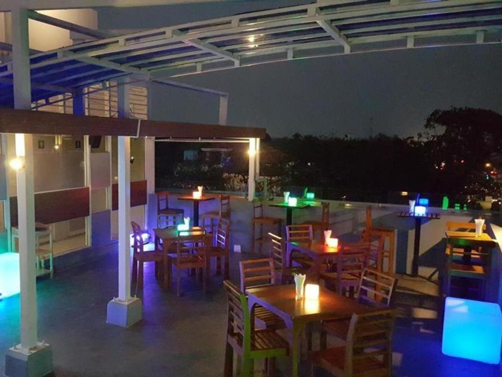 Asian Smile Hotel Yangon Exterior photo