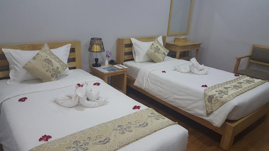 Asian Smile Hotel Yangon Exterior photo
