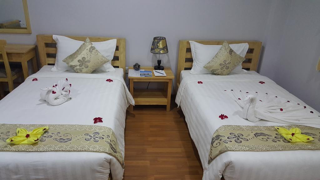 Asian Smile Hotel Yangon Exterior photo