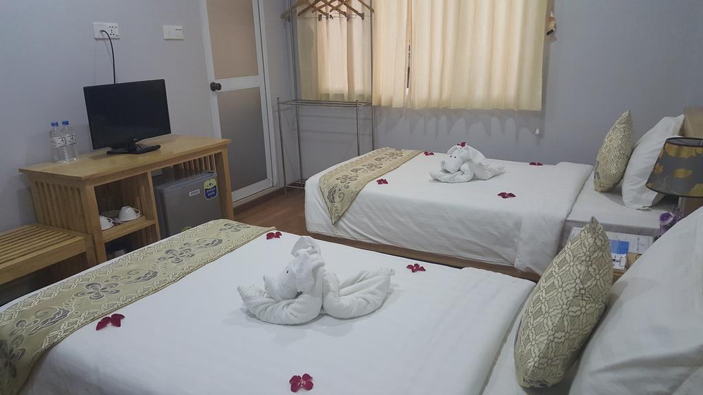Asian Smile Hotel Yangon Exterior photo