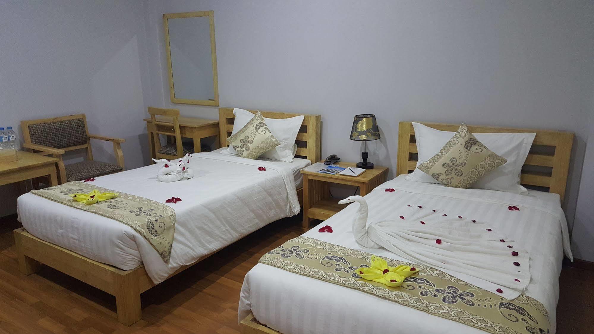 Asian Smile Hotel Yangon Exterior photo